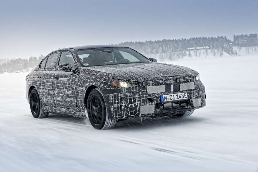 BMW i5 – first ever electric 5 Series teased again during winter tests, completes 3,000 km icy road trip 1596236