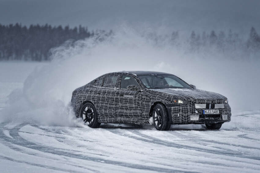 BMW i5 – first ever electric 5 Series teased again during winter tests, completes 3,000 km icy road trip 1596240