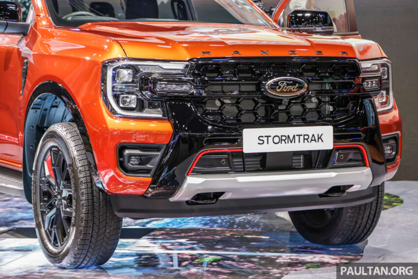 Bangkok 2023: Ford Ranger Stormtrak slots between Wildtrak, Raptor – 20′ rims, full screen meter, e-shifter 1597979