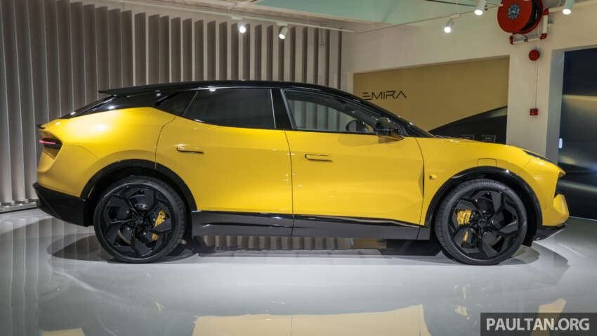 Lotus Eletre EV launched in Malaysia – up to 905 hp, 0-100 in 2.95s, 600 km WLTP range; RM578k-RM798k 1602660