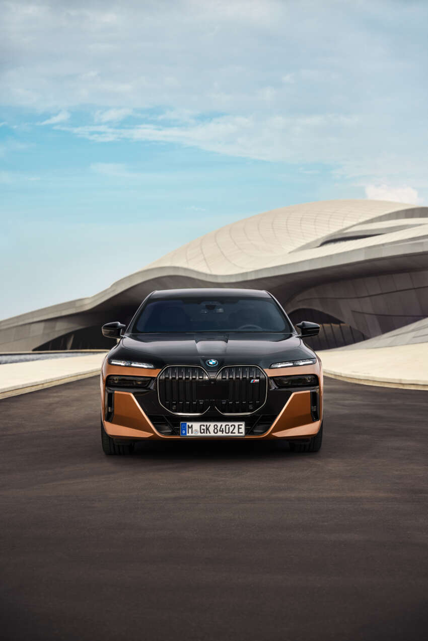 BMW i7 M70 – M electric limo hits 100 km/h in 3.7s 1604348