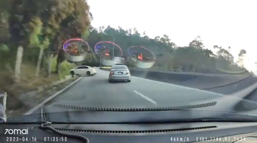 Honda Civic crashes on Genting Highlands road – be courteous to others, take the hard driving to the track 1604076