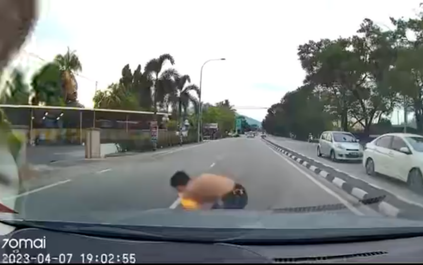 Boy dives into path of moving car, group of witnesses suddenly appear – get dashcam to foil possible scams 1601579