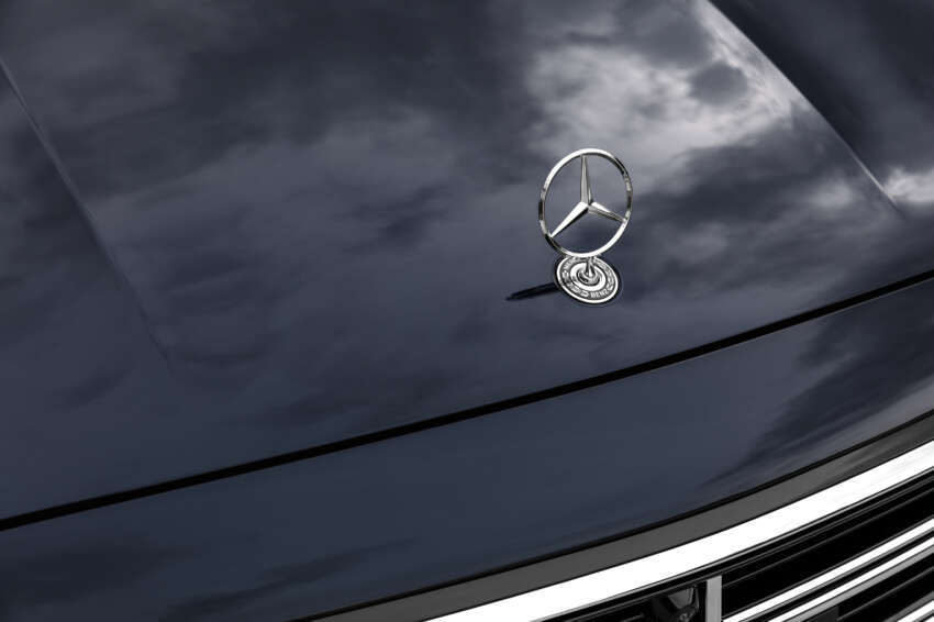 Mercedes-Benz E-Class W214 2024 – Hibrid ringkas, jarak EV hingga 115 km; MBUX Superscreen 1606305