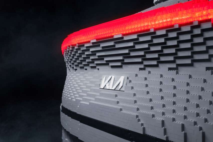Kia EV6 recreated in Lego form for Milan Design Week – 350,000 bricks, 800 hours to build 1:1 scale model 1603760