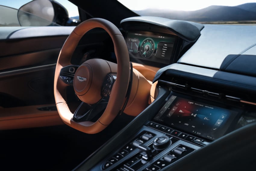 Aston Martin DB12 debuts – 680 PS/800 Nm V8, 0-96 km/h in 3.5s, 323 km/h; all-new in-house infotainment 1618577