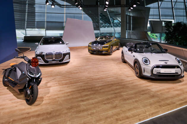  Los vehículos eléctricos de BMW Group comprenderán el % de las ventas en , % en ;  Zipse pide una 