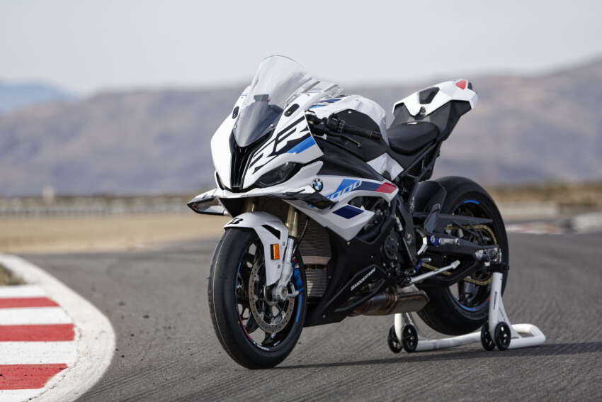 2023 BMW Motorrad S1000RR now in Malaysia, RM129,500 for Style Passion, RM149,500 for ‘M’ Sport 1616538