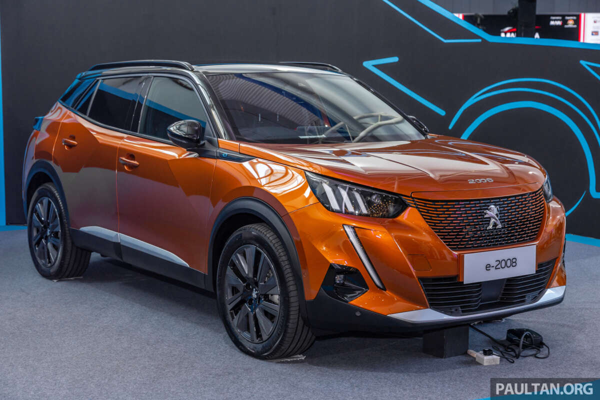 Peugeot e2008 orange fusion new arrivals