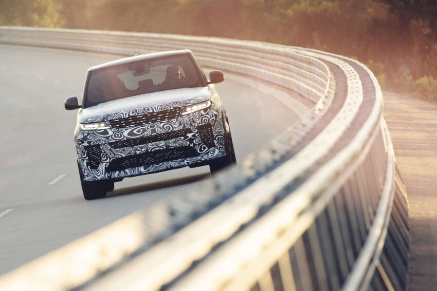 2023 Range Rover Sport SV debuts – 4.4L turbo V8; 635 PS, 750 Nm; 6D Dynamics hydraulics; BASS seats 1619892