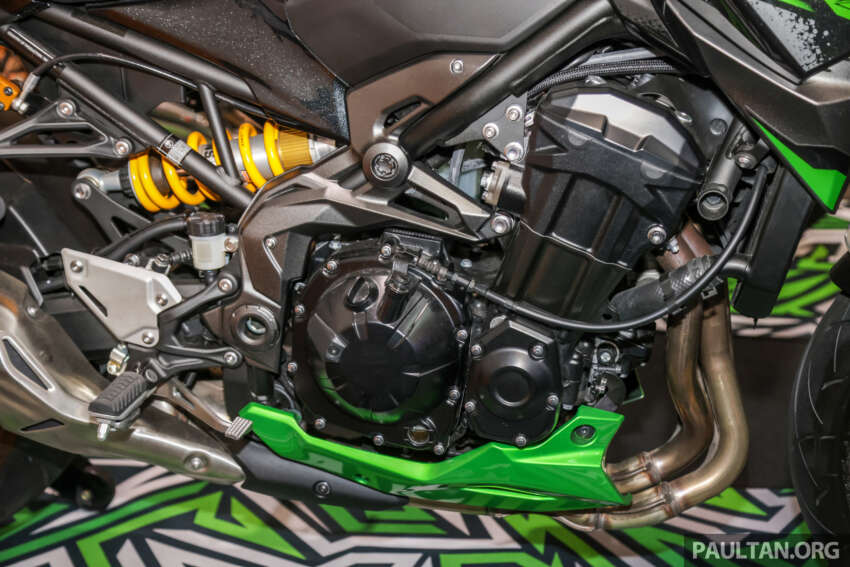 Kawasaki Z900 SE dipertonton di Malaysia – CKD, guna monoshock Ohlins S46, brek Brembo M4.32 1609515