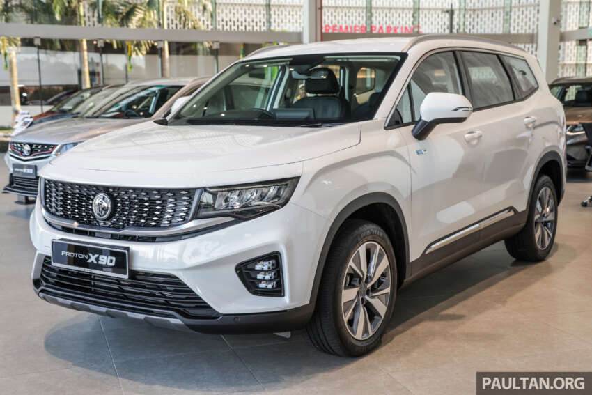 Proton X90 2023 dilancarkan — harga dari RM124k-RM153k, 1.5T-GDi 48V <em>mild-hybrid</em>, 6&7-tempat duduk 1612453