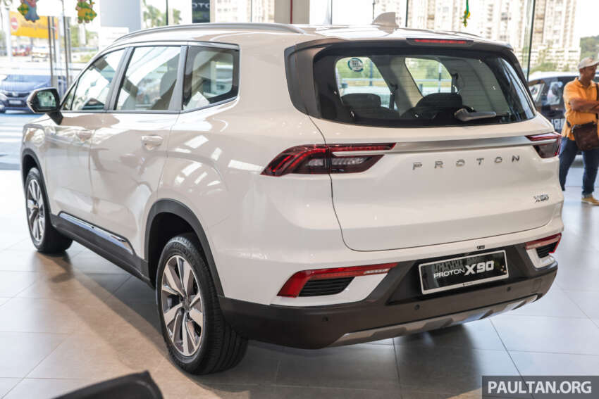 Proton X90 2023 dilancarkan — harga dari RM124k-RM153k, 1.5T-GDi 48V <em>mild-hybrid</em>, 6&7-tempat duduk 1612455