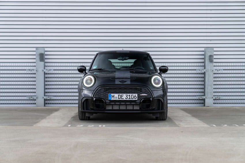 2023 MINI John Cooper Works 1to6 Edition – 231 PS, six-speed manual only; limited to 999 units worldwide 1615518