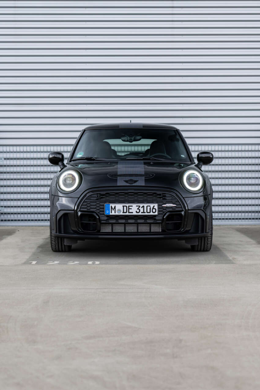 2023 MINI John Cooper Works 1to6 Edition – 231 PS, six-speed manual only; limited to 999 units worldwide 1615520