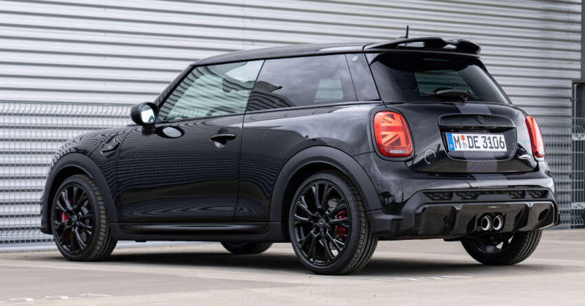 2023 MINI John Cooper Works 1to6 Edition – 231 PS, six-speed manual only; limited to 999 units worldwide 1615526