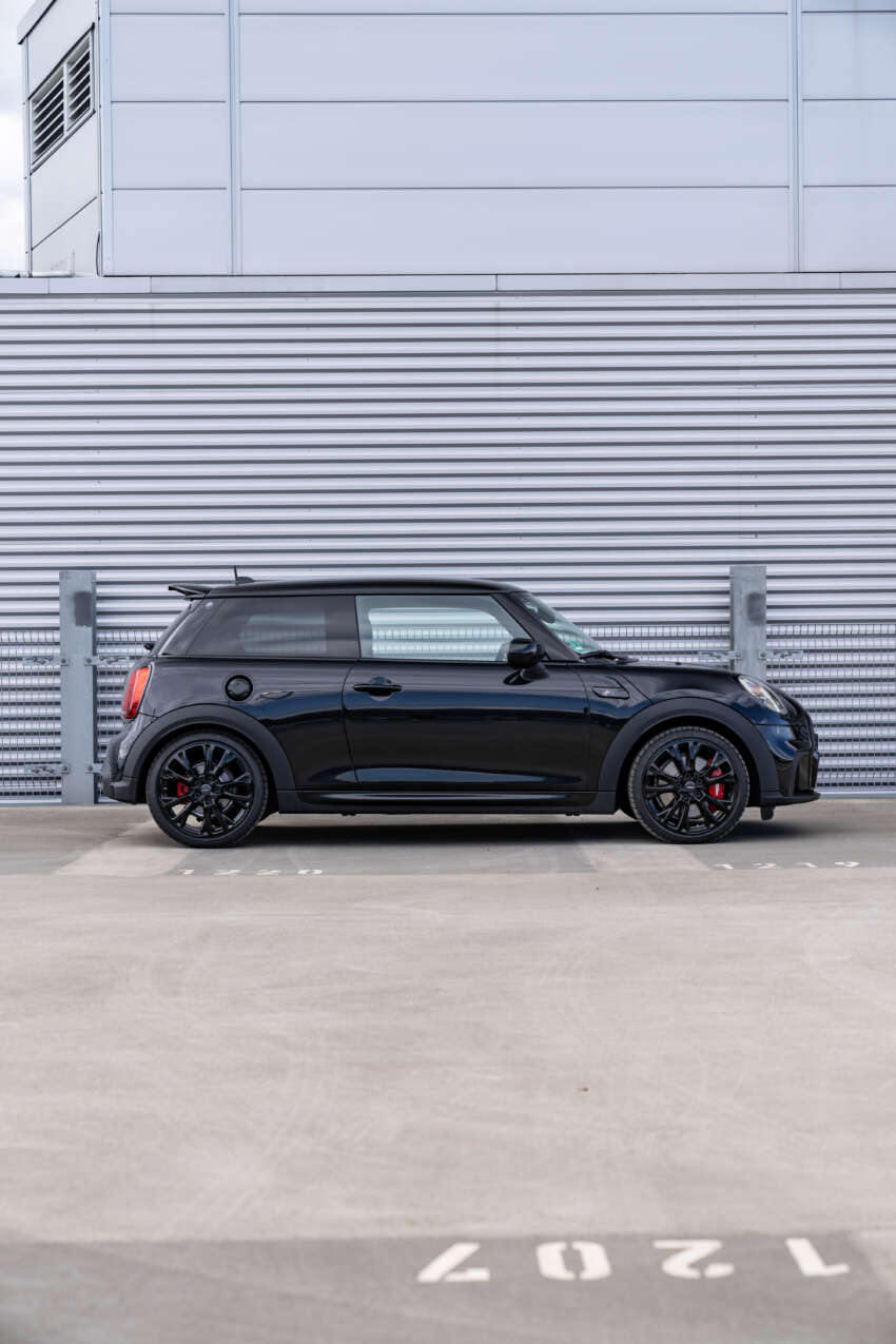 2023 MINI John Cooper Works 1to6 Edition – 231 PS, six-speed manual only; limited to 999 units worldwide 1615537