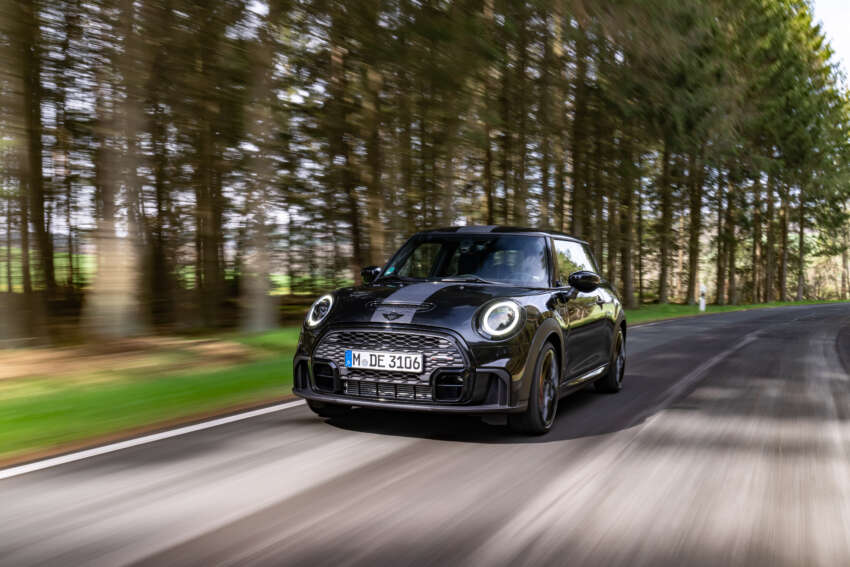 2023 MINI John Cooper Works 1to6 Edition – 231 PS, six-speed manual only; limited to 999 units worldwide 1615497