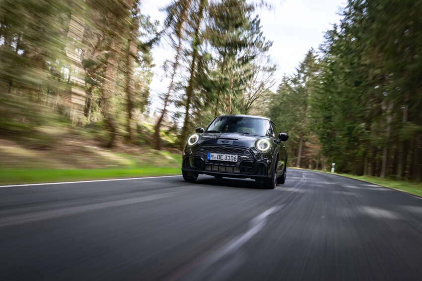 2023 MINI John Cooper Works 1to6 Edition – 231 PS, six-speed manual only; limited to 999 units worldwide 1615501