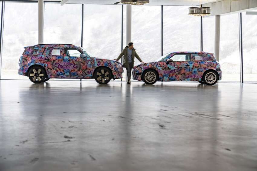 New MINI Cooper and Countryman teased side by side 1611657