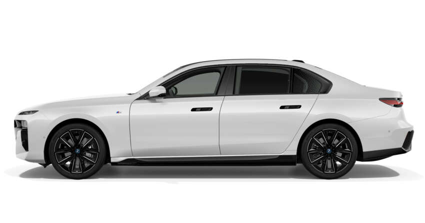 2023 BMW i7 xDrive60 M Sport in Malaysia – 625 km EV range, 544 PS, 31.3-inch theatre screen; fr RM707k 1632205