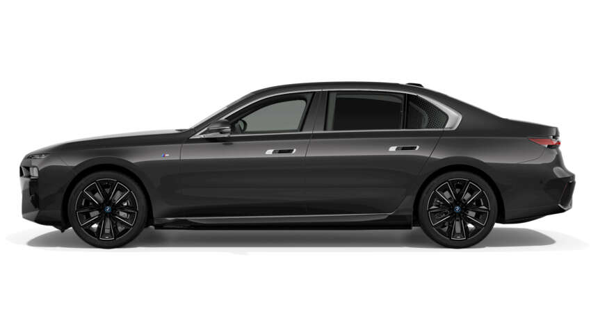 2023 BMW i7 xDrive60 M Sport in Malaysia – 625 km EV range, 544 PS, 31.3-inch theatre screen; fr RM707k 1632213