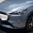 Mazda 2 2023 <em>facelift</em> diperkenal di Thailand — sedan dan hatchback, 1.3L petrol/1.5L diesel, 10 varian