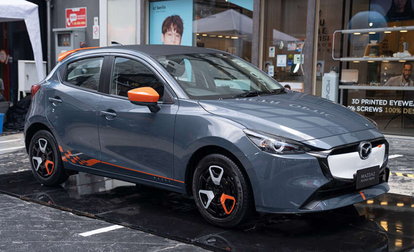 Mazda 2 2023 <em>facelift</em> diperkenal di Thailand — sedan dan hatchback, 1.3L petrol/1.5L diesel, 10 varian 1631495