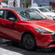 Mazda 2 2023 <em>facelift</em> diperkenal di Thailand — sedan dan hatchback, 1.3L petrol/1.5L diesel, 10 varian