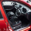 Mazda 2 2023 <em>facelift</em> diperkenal di Thailand — sedan dan hatchback, 1.3L petrol/1.5L diesel, 10 varian