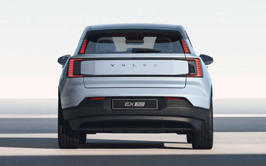 Volvo EX30 diperkenalkan di Eropah – SUV elektrik dengan kuasa sehingga 422 hp, jarak gerak 480 km 1623800
