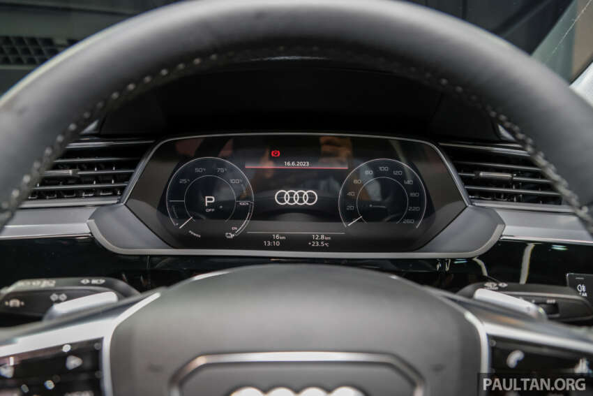 Audi Q8 e-tron 2023 dilancarkan di M’sia — jarak EV hingga 487 km, pilihan Sportback; harga dari RM384k 1628197