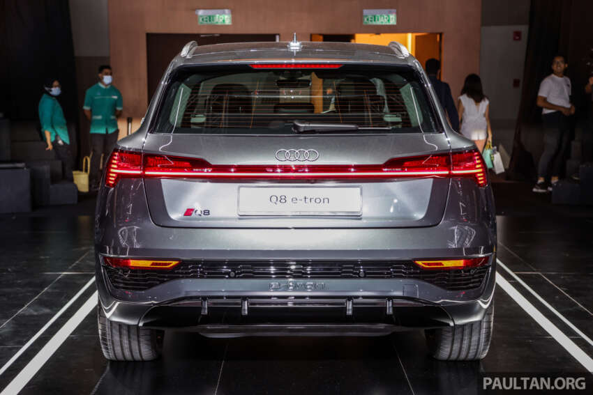 Audi Q8 e-tron 2023 dilancarkan di M’sia — jarak EV hingga 487 km, pilihan Sportback; harga dari RM384k 1628130