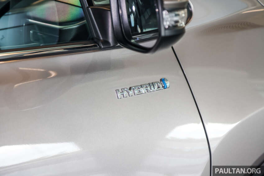 Toyota Innova Zenix 2023 kini di M’sia — hibrid, 2.0L Dynamic Force, TNGA, 186 PS/205 Nm; dari RM165k 1630175