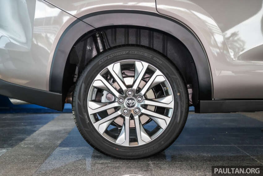 Toyota Innova Zenix 2023 kini di M’sia — hibrid, 2.0L Dynamic Force, TNGA, 186 PS/205 Nm; dari RM165k 1630183