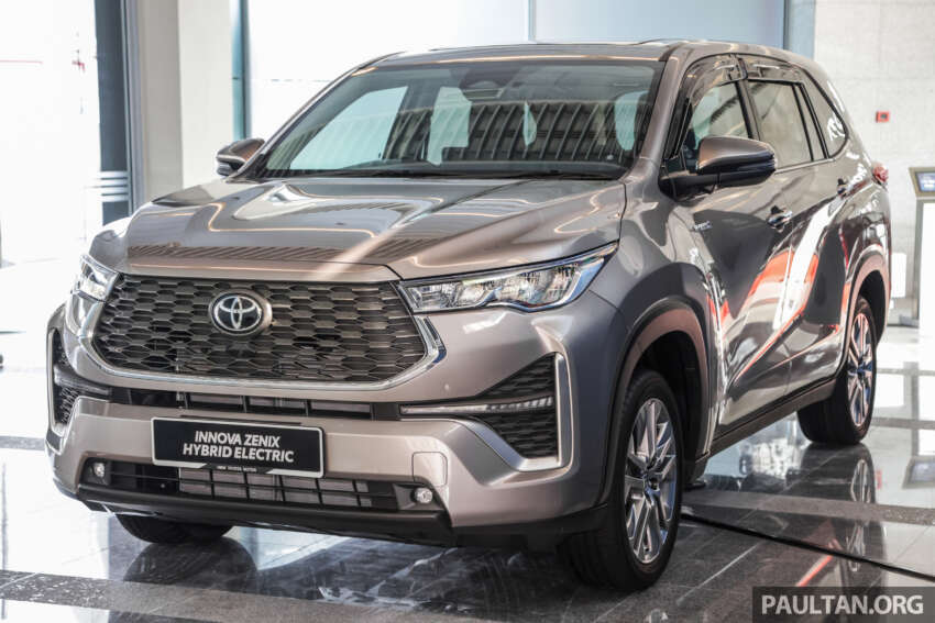 Toyota Innova Zenix 2023 kini di M’sia — hibrid, 2.0L Dynamic Force, TNGA, 186 PS/205 Nm; dari RM165k 1630155