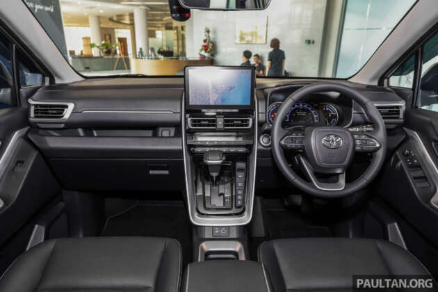 Toyota Innova Zenix 2023 kini di M'sia — hibrid, 2.0L Dynamic Force, TNGA, 186 PS/205 Nm;  dari RM165k