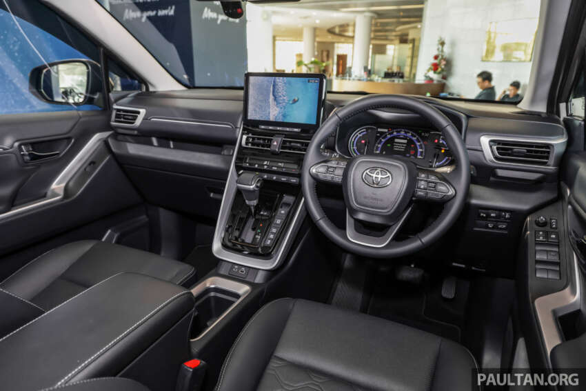 Toyota Innova Zenix 2023 kini di M’sia — hibrid, 2.0L Dynamic Force, TNGA, 186 PS/205 Nm; dari RM165k 1630240