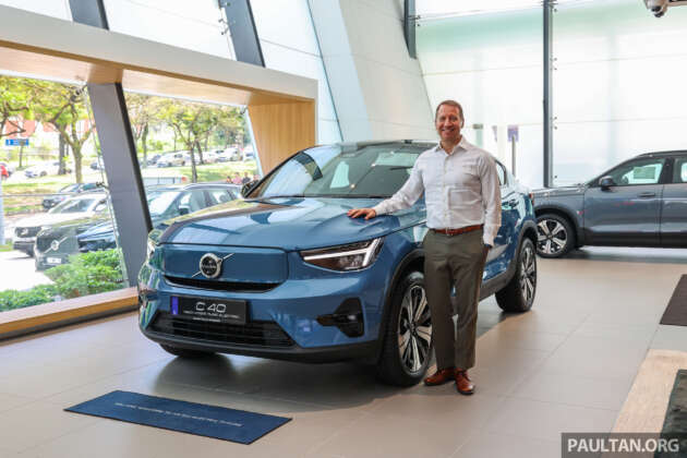 沃尔沃汽车马来西亚董事总经理 Charles Frump 接受采访 – 全力投入电动汽车，EX30 在此之前……