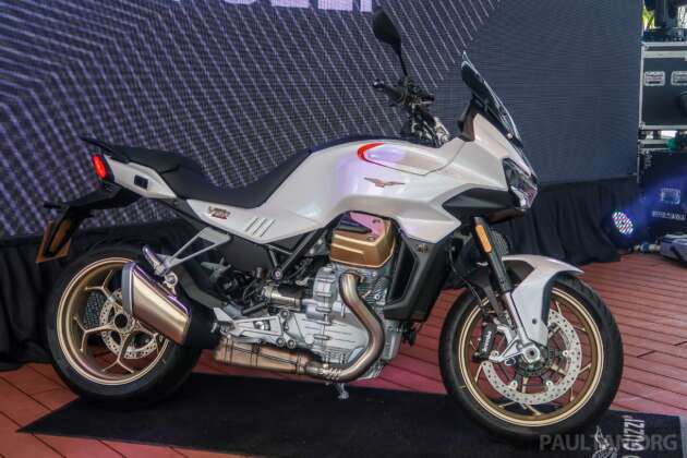 2023 Moto Guzzi V100 Mandello 马来西亚，RM99,900
