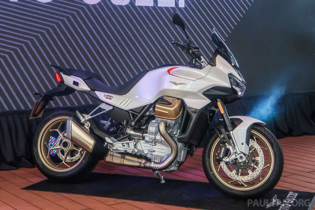 2023 Moto Guzzi V100 Mandello 马来西亚，RM99,900