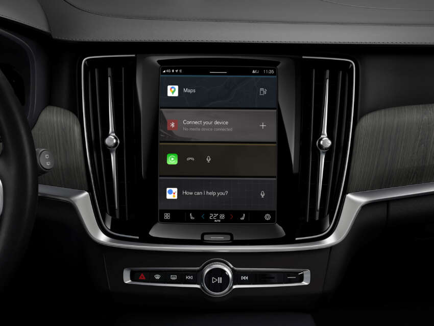 Volvo cars with Android Automotive OS can now show Apple CarPlay navigation in the instrument cluster 1622515