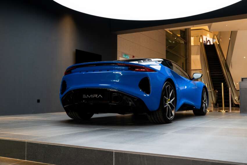 Visit the Lotus Cars Malaysia showroom at Pavilion KL – drop by to check out the sexy Eletre and Emira 1624044
