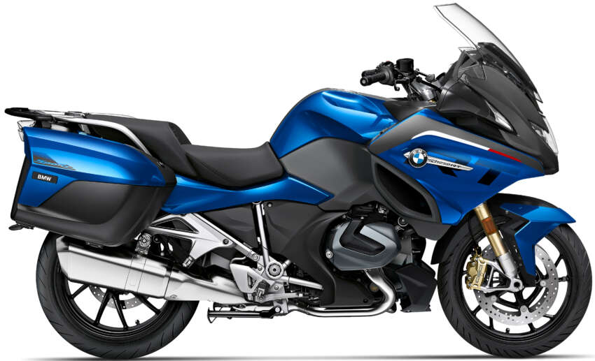 2023 BMW Motorrad R1250GS Adventure  in Racing Blue, R1250RT sports-tourer gets two new colours 1635318