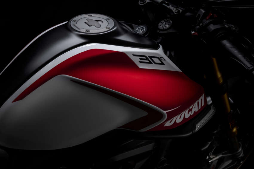 2023 Ducati Monster 30th Anniversary revealed 1648851