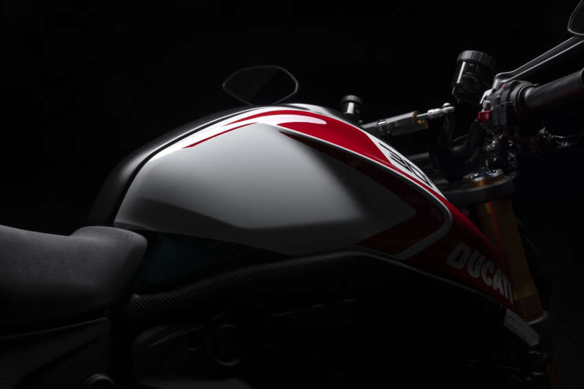 2023 Ducati Monster 30th Anniversary revealed 1648861