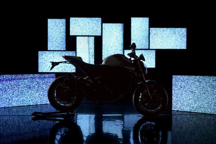 2023 Ducati Monster 30th Anniversary revealed 1648881