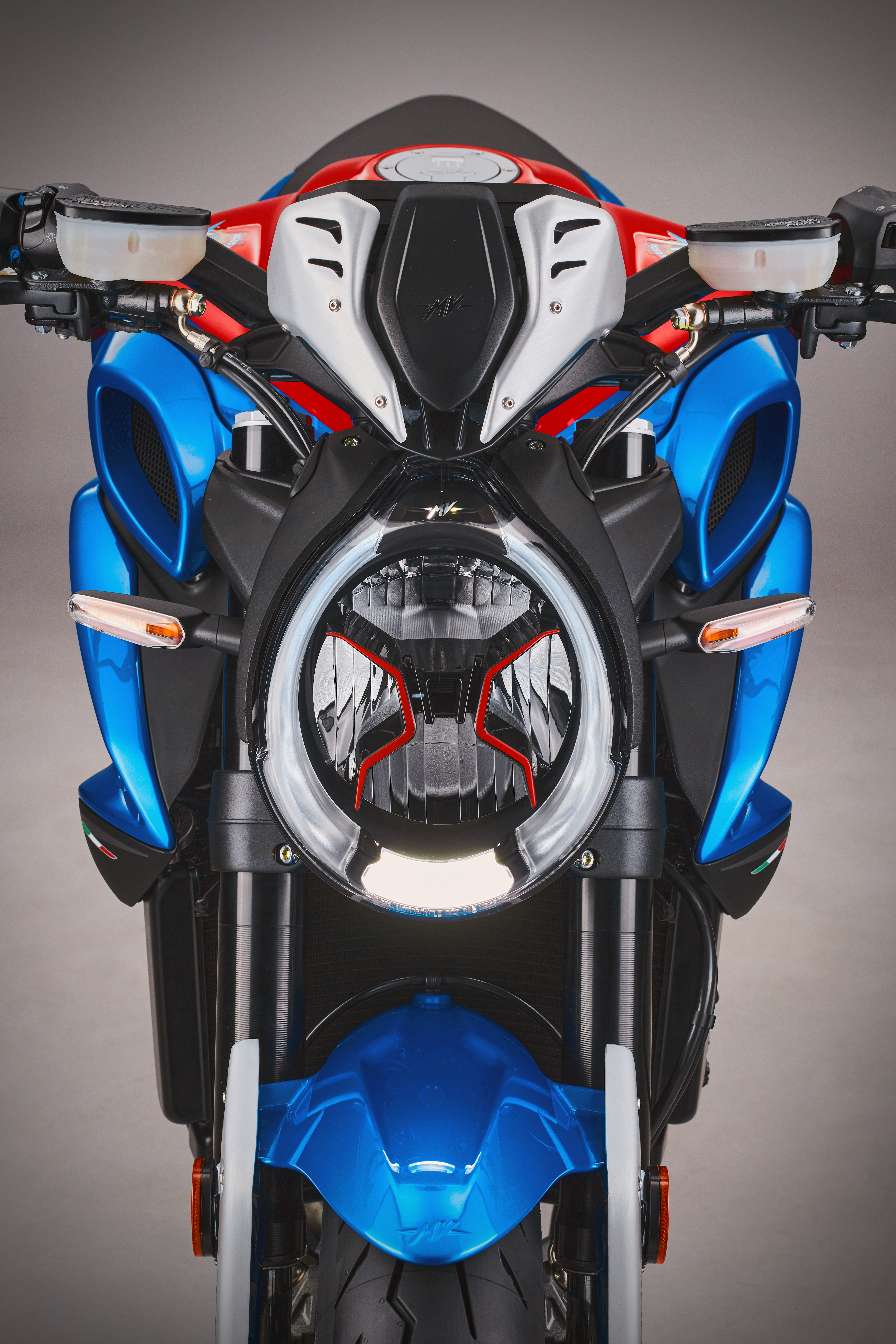 2023 MV Agusta Dragster RR SCS America Review - Cycle News