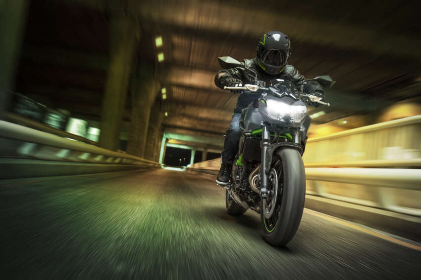 2023 Modenas Z650 naked sports in Malaysia,  priced at RM34,500 and RM35,200, 2 year unlimited warranty 1641932