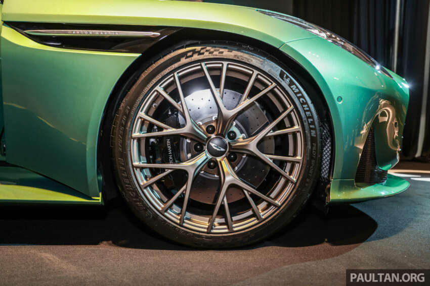 Aston Martin DB12 tiba di M’sia — 4.0L V8, 680 PS/800 Nm, 0-100 km/j dalam 3.6 saat, harga dari RM1.088 juta 1648338